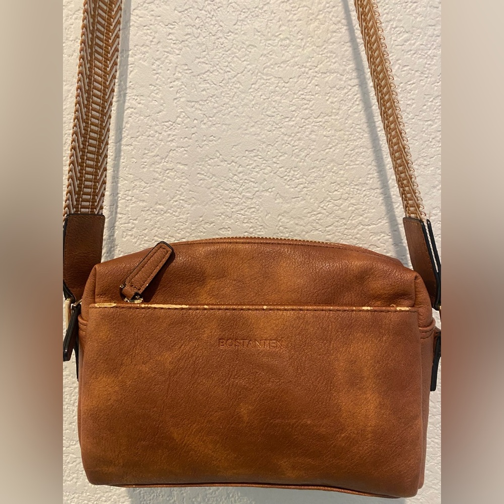 Bostanten Tan Crossbody Bag - Picture 4 of 7
